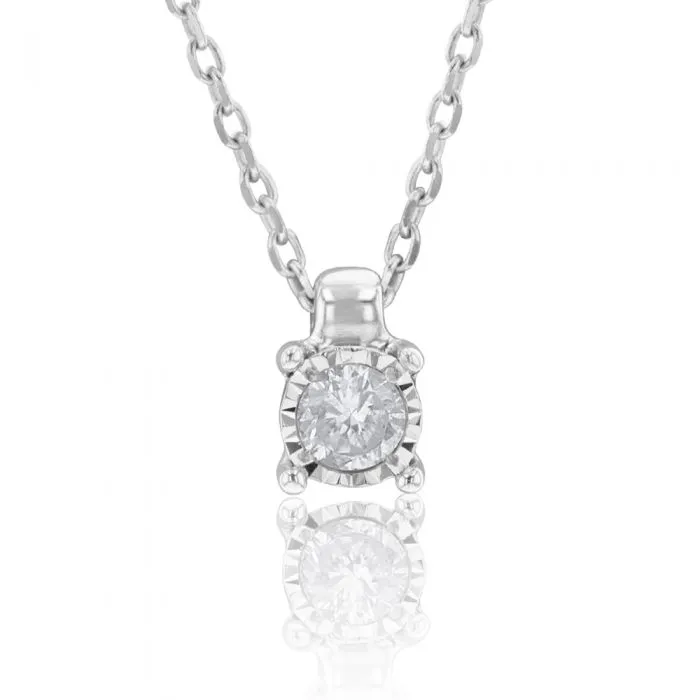 9ct White Gold Dazzling Diamond Pendant With 45cm Chain