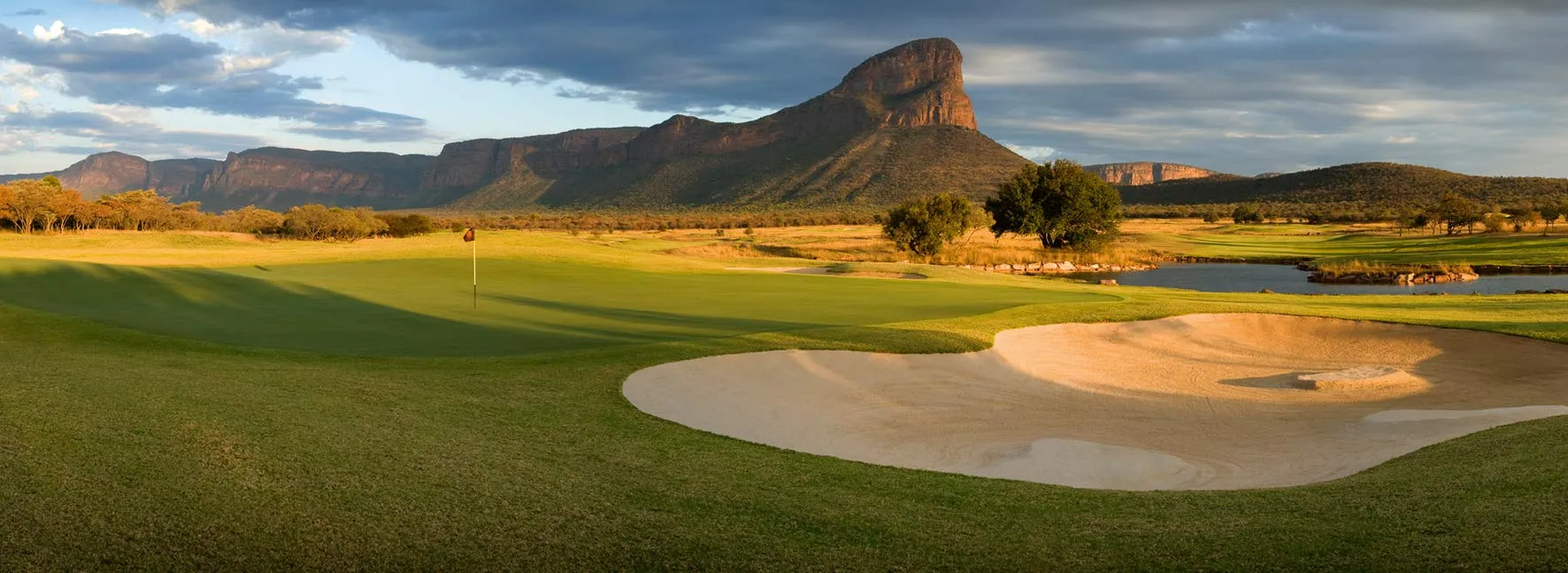 Golf: The Ultimate Book