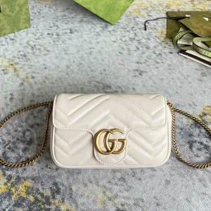 Gucci GG Marmont Matelassé Leather Super Mini Bag