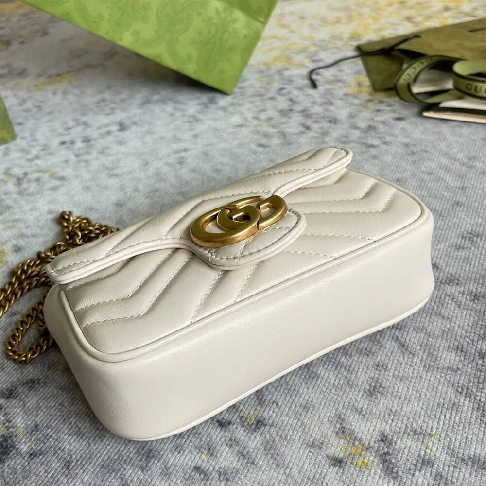 Gucci GG Marmont Matelassé Leather Super Mini Bag