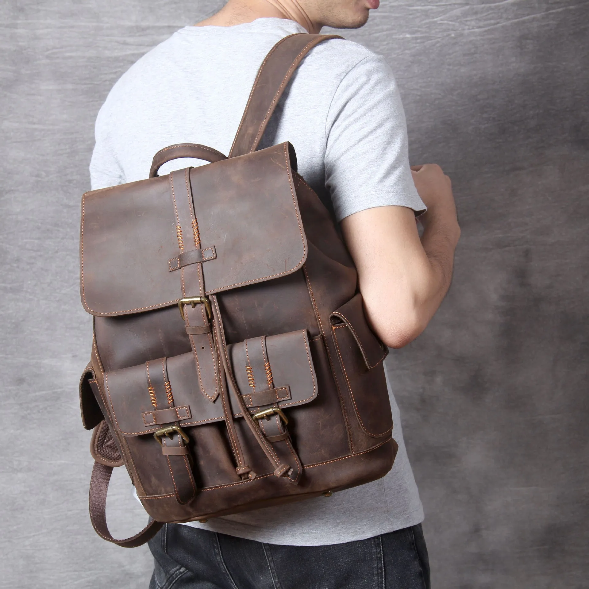 High Quality Genuine Leather Outdoor Backpack YG1112